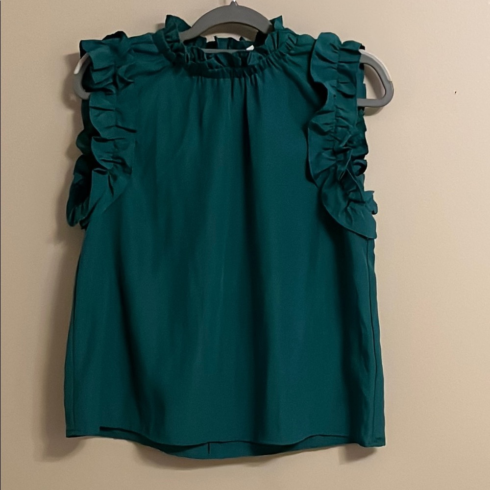 TCEC Emerald Green Sleeveless blouse with ruffles